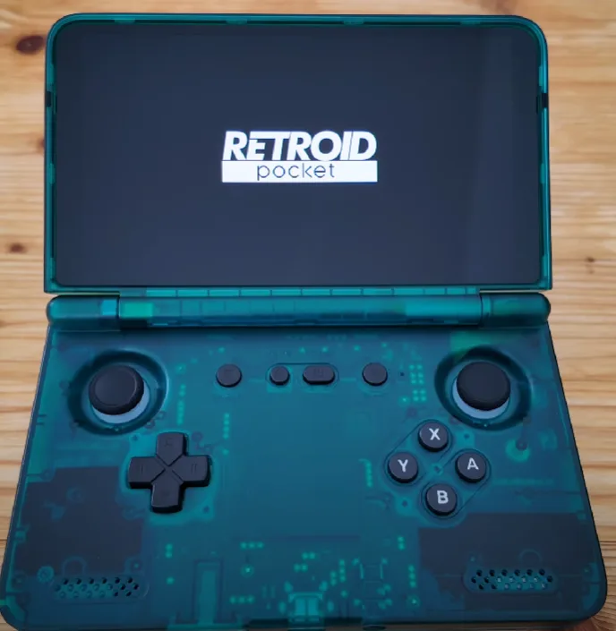 image-10 Retroid Pocket Flip 2 – Unboxing & Ersteindruck: Retro-Charme trifft starke Technik