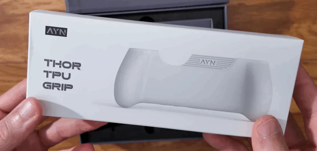 image-15-1024x487 AYN Thor im Test: Dual-OLED-Clamshell mit Snapdragon 8 Gen 2 oder 865