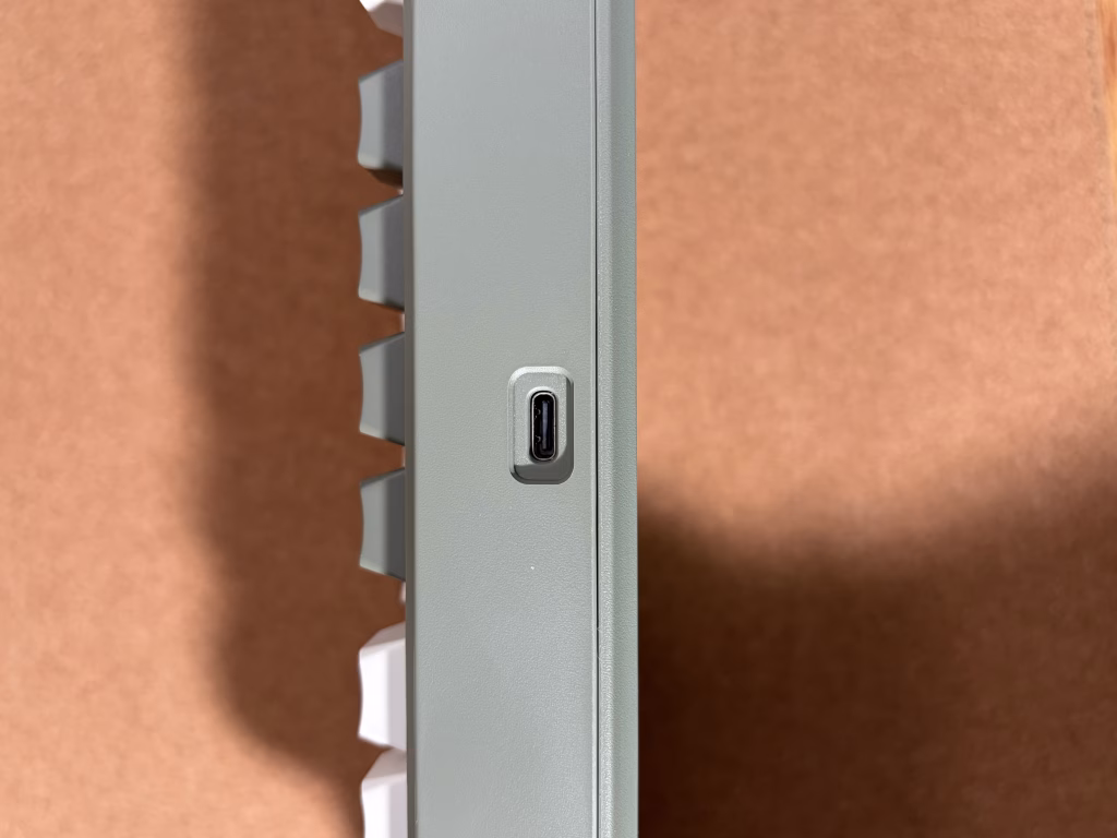 IMG_0839-1024x768 Review: Epomaker RT85 – Retro-Charme mit Joystick & Display (aber ohne ISO)