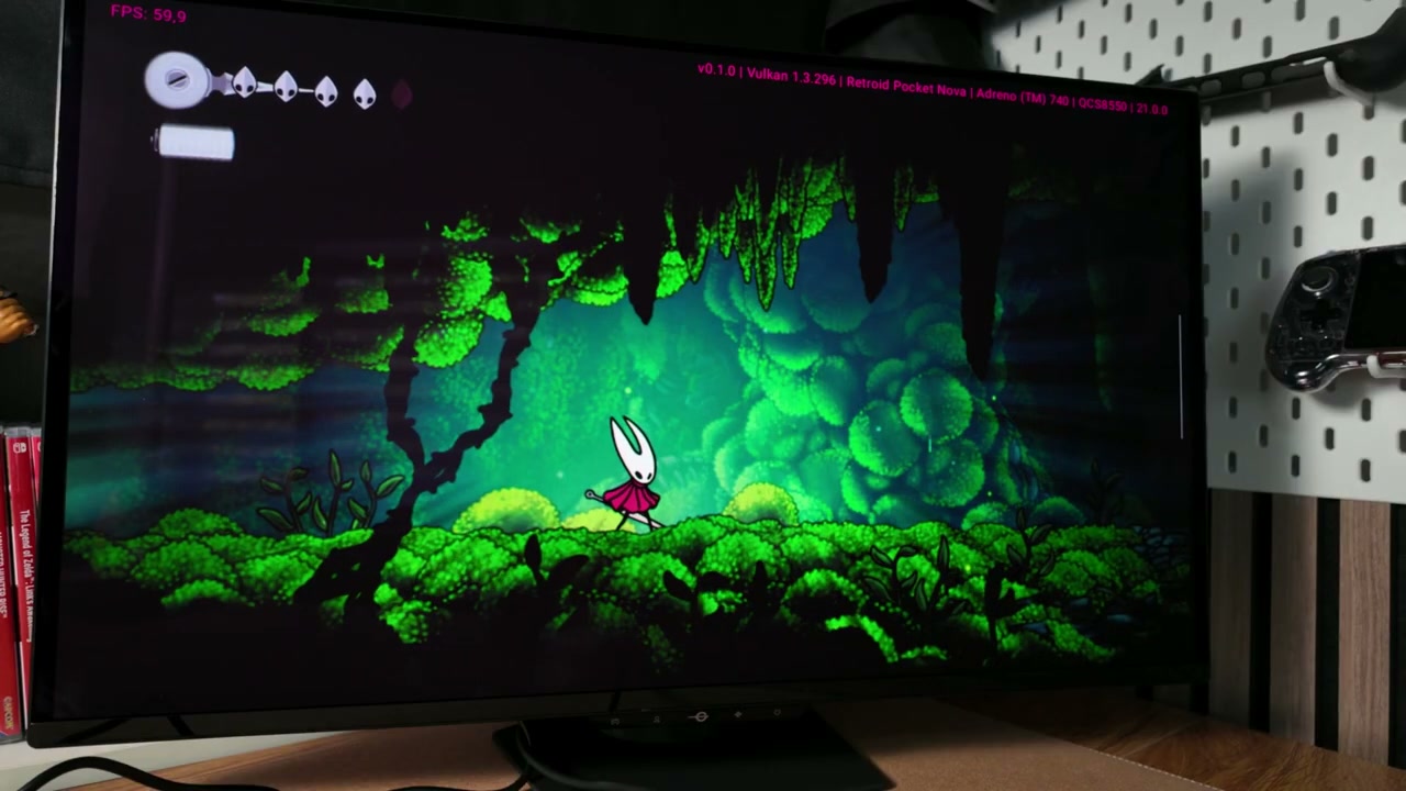 Hollow Knight: Silksong auf dem Titan Army G2785S