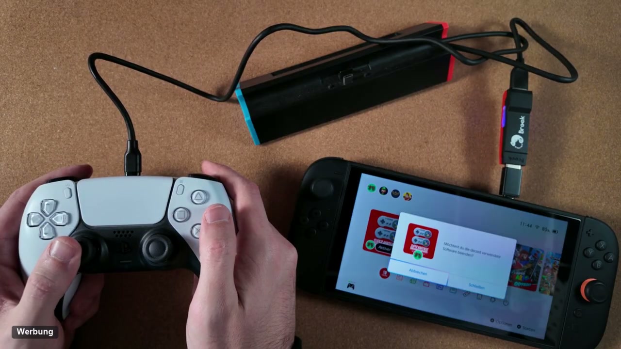 PS5-Controller per Kabel am Brook Wingman NS Lite