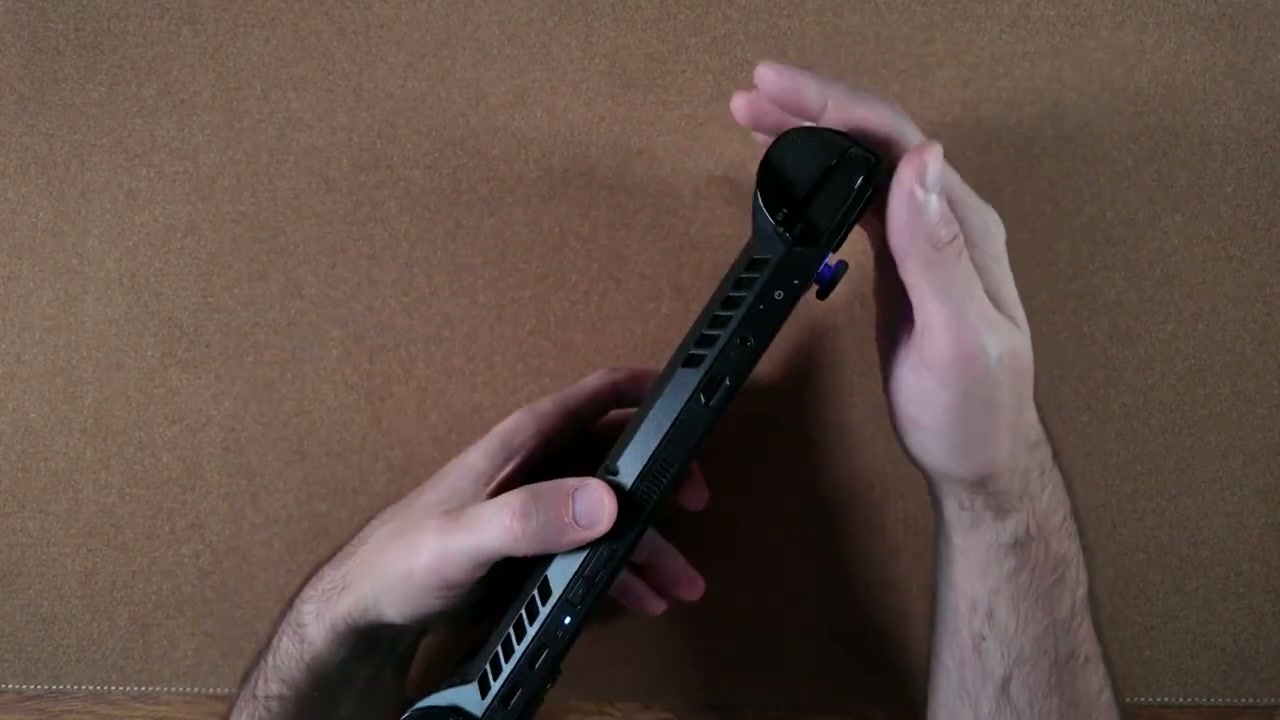 Schultertasten und Lüftungsschlitze des ASUS ROG Ally X